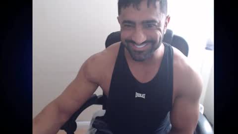 Snapshot of themusclefactory chatting on November 8, 2025, 2:17 pm TheMuscleFactory online show from November 8, 2025, 2:17 pm