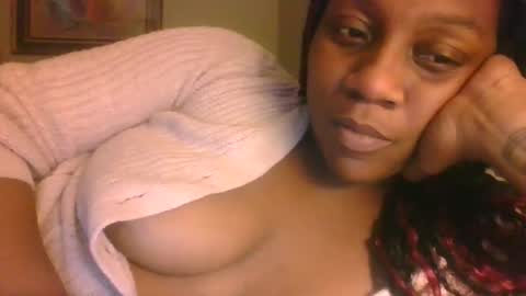 Snapshot of thenaturalgoddess chatting on November 1, 2025, 4:03 am TheNaturalGoddess online show from November 1, 2025, 4:03 am