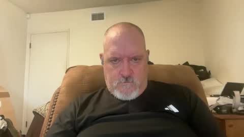 Snapshot of thenewganon chatting on May 19, 2026, 5:08 pm thenewganon online show from May 19, 2026, 5:08 pm