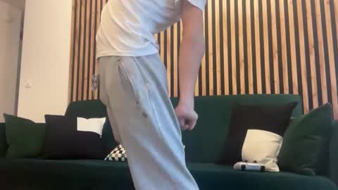 nudefusion3 online show from November 17, 2025, 9:04 am