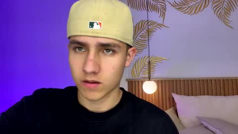  THEO- MATEO  online show from December 28, 2024, 4:30 pm