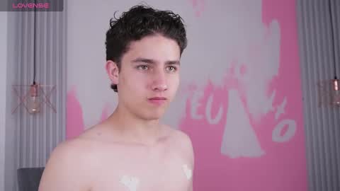  THEO- MATEO  online show from January 19, 2025, 4:46 pm