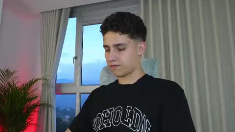  THEO- MATEO  online show from February 23, 2025, 11:04 pm