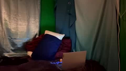 theonlyboi43ver online show from October 15, 2025, 5:40 am