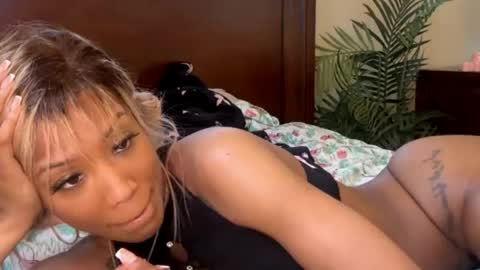 Snapshot of theonlylacey_ chatting on March 12, 2026, 10:27 pm theonlylacey_ online show from March 12, 2026, 10:27 pm