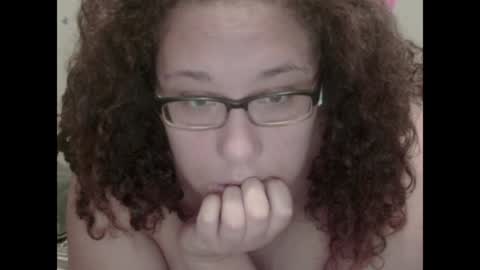Snapshot of theplayfulbbw chatting on April 5, 2026, 5:10 pm Amelia online show from April 5, 2026, 5:10 pm