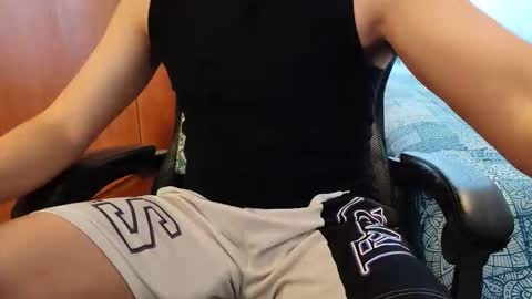 Snapshot of therandomniceboy chatting on November 22, 2025, 12:04 pm therandomniceboy online show from November 22, 2025, 12:04 pm