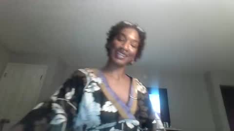 therayerevealed online show from December 22, 2025, 6:05 pm