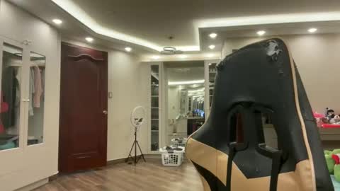 Snapshot of therealcamilabaddie chatting on November 18, 2025, 11:15 pm therealcamilabaddie online show from November 18, 2025, 11:15 pm