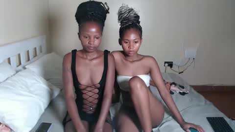 Snapshot of therealdesire chatting on January 7, 2026, 6:27 am therealdesire online show from January 7, 2026, 6:27 am