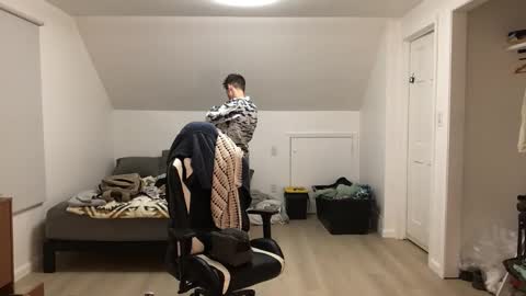 therealdylansdick online show from December 2, 2025, 6:19 am