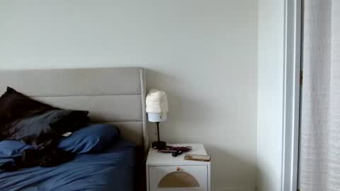 Yoshi online show from July 11, 2026, 2:42 pm