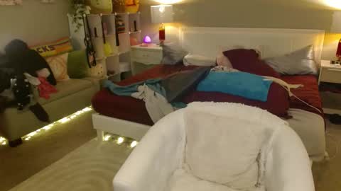 Snapshot of therealmadameceleste chatting on February 12, 2026, 2:39 am Madame Celeste online show from February 12, 2026, 2:39 am