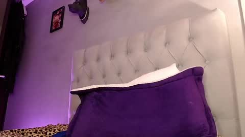 Snapshot of therealsoleil chatting on December 7, 2024, 11:34 pm therealsoleil online show from December 7, 2024, 11:34 pm