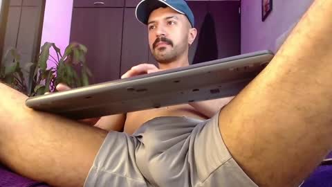 Snapshot of therealsoleil chatting on January 19, 2025, 4:22 am therealsoleil online show from January 19, 2025, 4:22 am