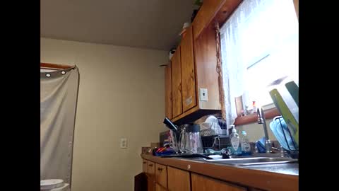 therizzler_1_of_1 online show from January 30, 2025, 3:29 pm