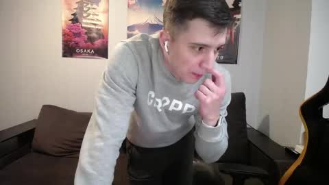 Nick   online show from April 16, 2026, 9:39 pm