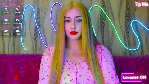 Snapshot of therosesweet chatting on May 27, 2026, 6:49 pm Rose online show from May 27, 2026, 6:49 pm