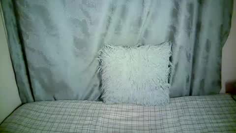 Snapshot of therry_heart chatting on December 16, 2025, 4:45 pm hearty online show from December 16, 2025, 4:45 pm