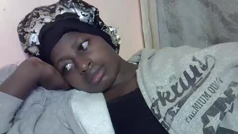 Snapshot of therry_heart chatting on February 22, 2026, 12:45 am hearty online show from February 22, 2026, 12:45 am