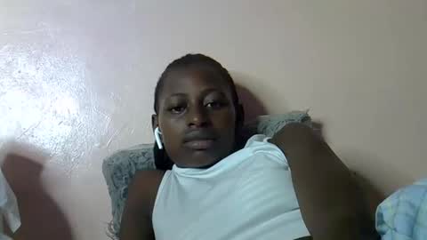 Snapshot of therry_heart chatting on March 10, 2026, 8:14 pm hearty online show from March 10, 2026, 8:14 pm