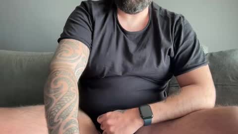 Snapshot of thessalonikios1987 chatting on December 30, 2024, 8:10 am Hornyforyou online show from December 30, 2024, 8:10 am