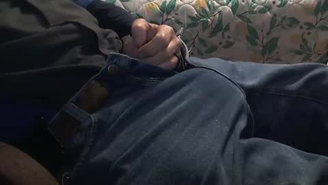 thetnguy online show from December 18, 2025, 11:22 pm