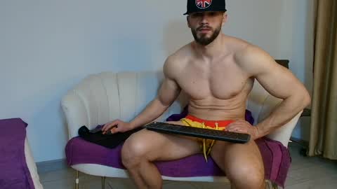 Snapshot of thetopalex chatting on April 3, 2026, 2:42 am TheTopAlex online show from April 3, 2026, 2:42 am