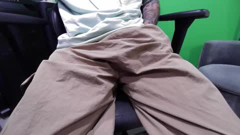 Snapshot of thevulvaaddict chatting on February 18, 2026, 8:16 pm TheVulvaAddict aka kuruptxxx online show from February 18, 2026, 8:16 pm