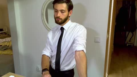 The Waiter online show from October 27, 2025, 6:45 pm