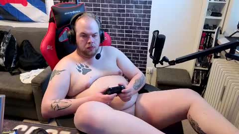 PupWolfy online show from February 17, 2025, 3:09 pm