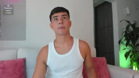 Snapshot of thiago_connor21 chatting on March 19, 2026, 4:00 pm Thiago online show from March 19, 2026, 4:00 pm
