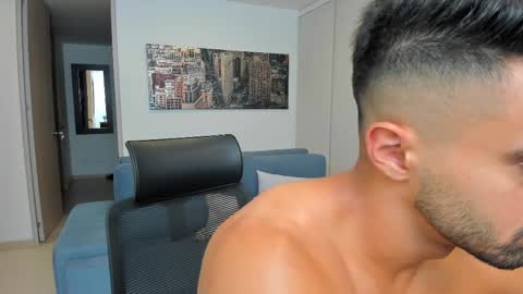 thiago_driussi online show from February 13, 2025, 5:37 am