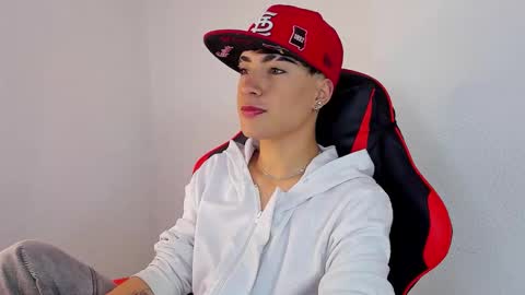 Thiago online show from November 20, 2025, 1:22 pm