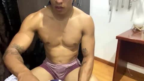 Snapshot of thiago_happy chatting on December 22, 2025, 3:47 am thiago_happy online show from December 22, 2025, 3:47 am