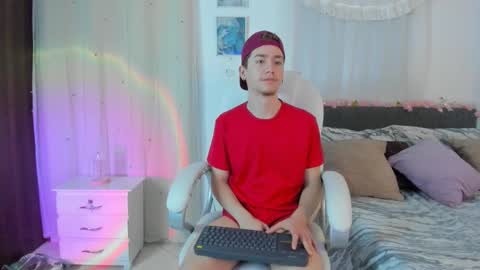 Snapshot of thiago_james69 chatting on December 1, 2025, 3:00 am Manuel online show from December 1, 2025, 3:00 am