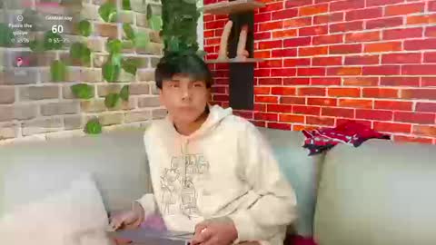 thiago online show from September 10, 2025, 12:49 pm