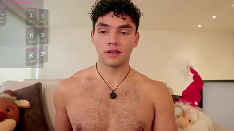 Snapshot of thiago_l chatting on December 21, 2025, 4:58 pm Just Thiago online show from December 21, 2025, 4:58 pm