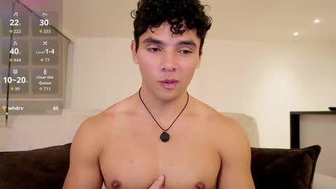 Snapshot of thiago_l chatting on February 19, 2026, 3:35 am Just Thiago online show from February 19, 2026, 3:35 am