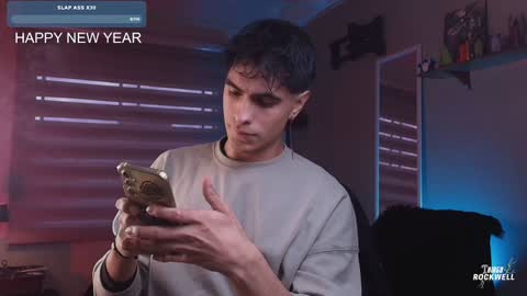 Snapshot of thiago_rockwell chatting on December 31, 2024, 10:45 pm Thiago online show from December 31, 2024, 10:45 pm