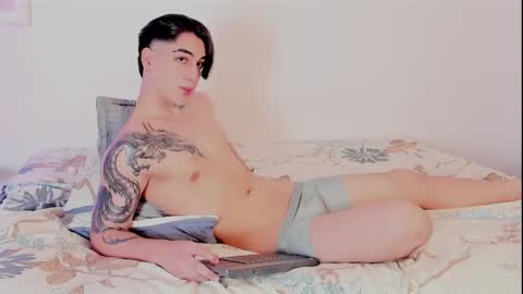 Snapshot of thiago_winteer chatting on June 3, 2026, 4:15 am Thiago Winteer online show from June 3, 2026, 4:15 am