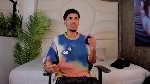 Snapshot of thiagoferreti_ chatting on October 16, 2025, 3:40 am ThiagoFerreti online show from October 16, 2025, 3:40 am