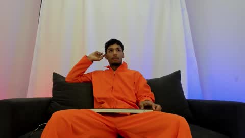 Snapshot of thiagoferreti_ chatting on November 1, 2025, 7:38 pm ThiagoFerreti online show from November 1, 2025, 7:38 pm