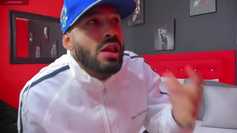 Thia Gomez online show from February 28, 2025, 12:20 pm