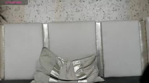 Snapshot of thiagos19 chatting on December 12, 2024, 12:48 am Thiago online show from December 12, 2024, 12:48 am