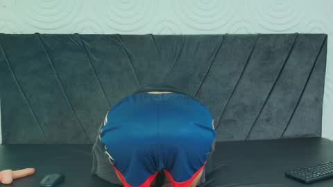 Snapshot of thiagos19 chatting on January 15, 2025, 7:34 pm Thiago online show from January 15, 2025, 7:34 pm