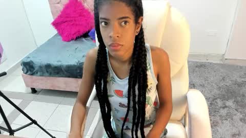 Snapshot of thianahorny chatting on November 28, 2025, 11:57 am thianahorny online show from November 28, 2025, 11:57 am