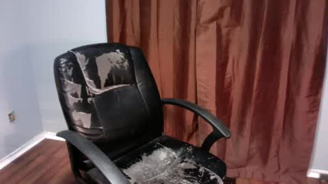 thickcutbacon09 online show from February 9, 2025, 4:57 am