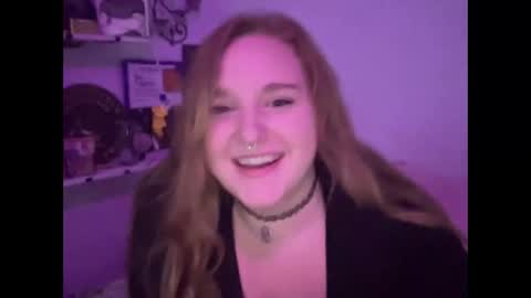 Snapshot of thickgingergoddess chatting on December 16, 2024, 5:06 am Ariel online show from December 16, 2024, 5:06 am