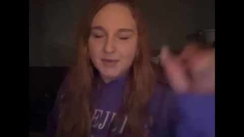 Snapshot of thickgingergoddess chatting on December 27, 2024, 1:53 am Ariel online show from December 27, 2024, 1:53 am